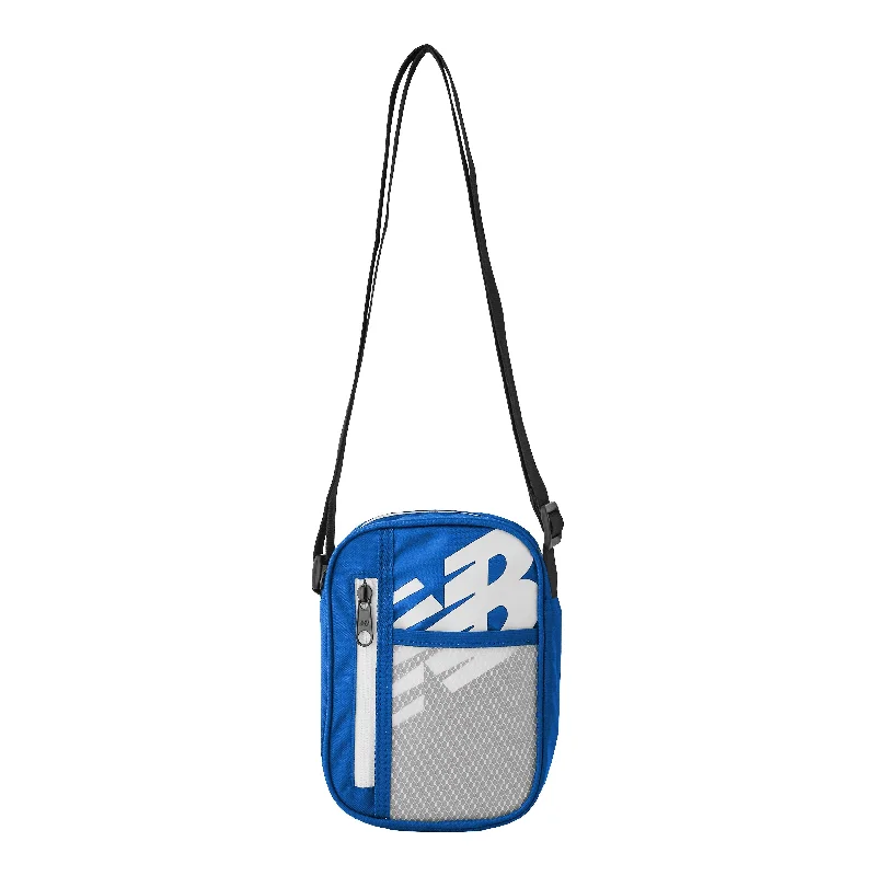 Core Performance Shoulder Bag